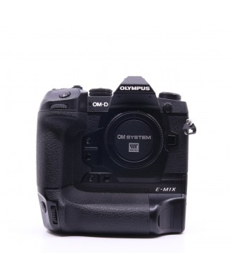 OLYMPUS E-M1X (9018...