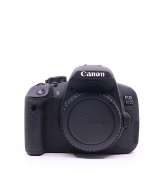 CANON EOS 700D