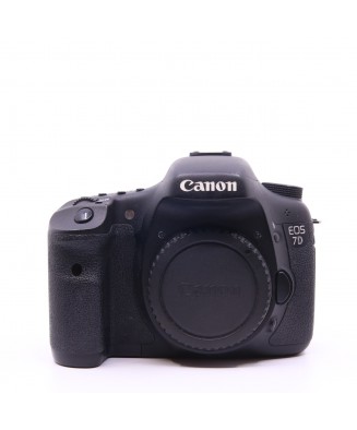 CANON EOS 7D